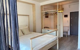 Studio Sirene At Almar